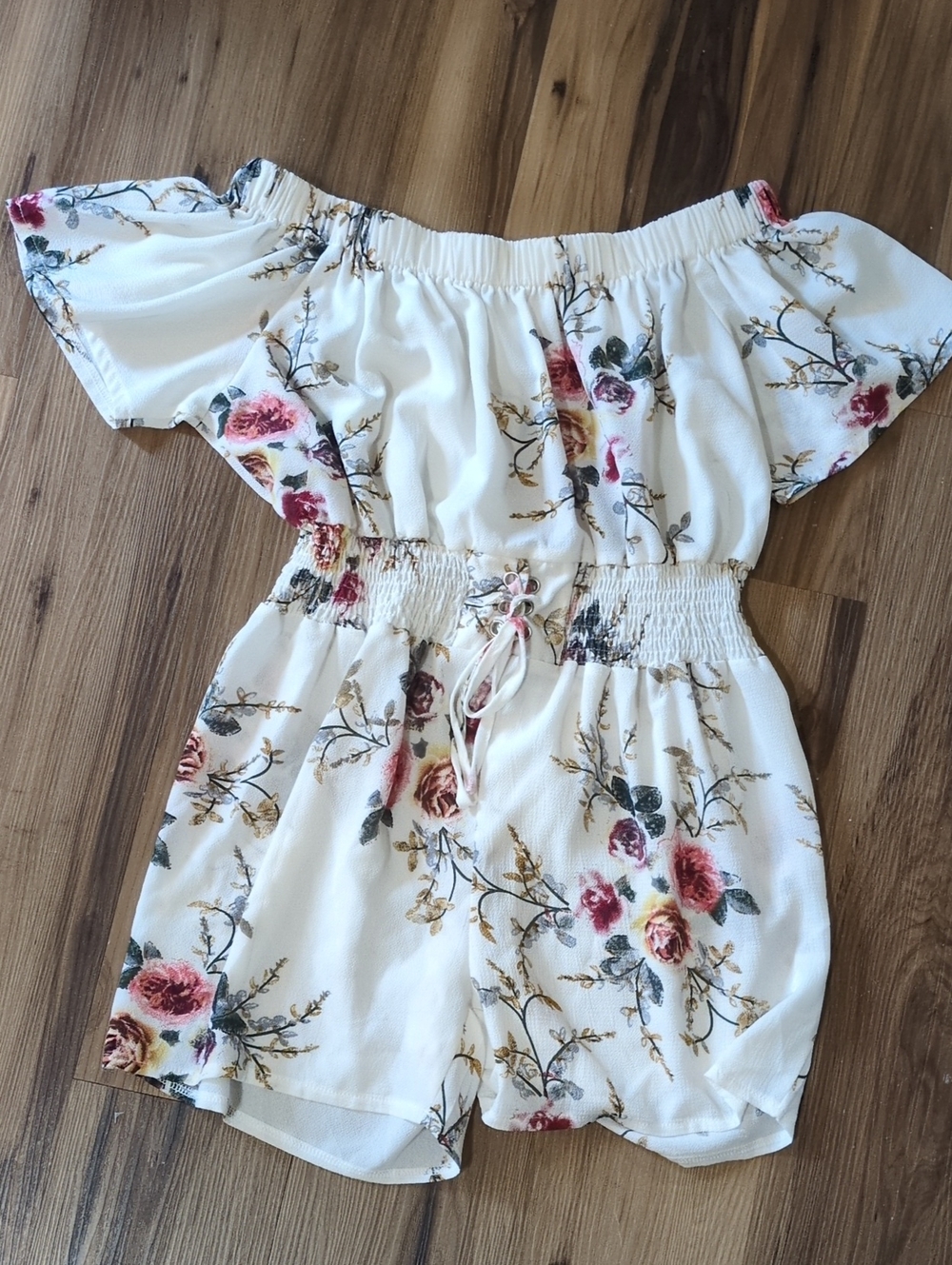 ROMWE Cream Floral Romper with Pink Logo Detail